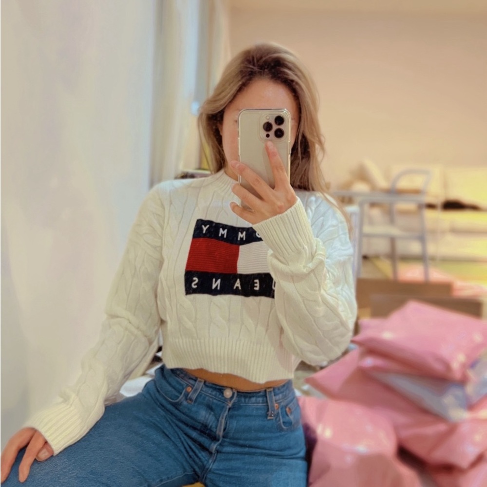 Tommy Jeans Boxy Fit Flag Cable Sweater
